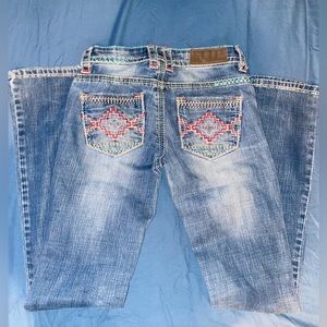 Cowgirl Up Aztec Red Embroidered Pockets Size 24/34